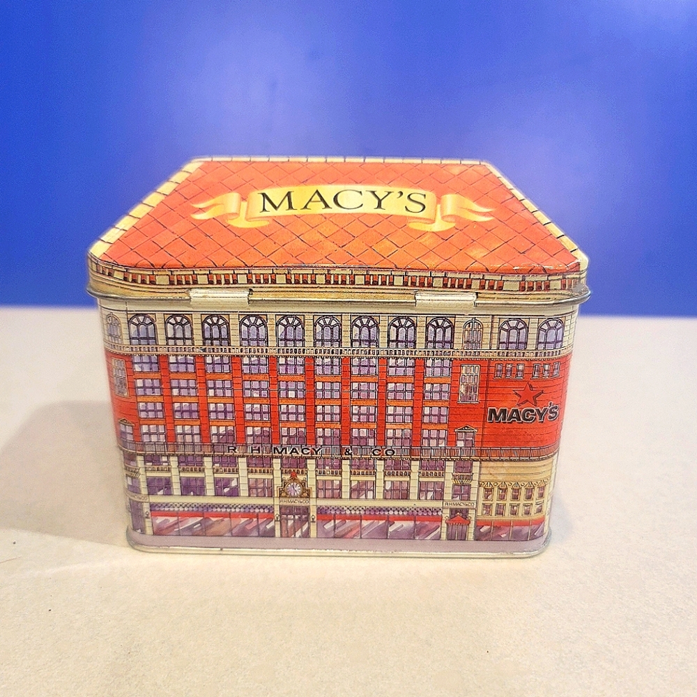 Vintage Macy's Store Tin.  Metal Advertising Box, RH Macy's & Company UK